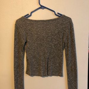 Long sleeve crop top
